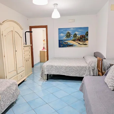 Lejlighed Casetta Al Porto-vicina Al Mare In Pieno Centro Ischia
